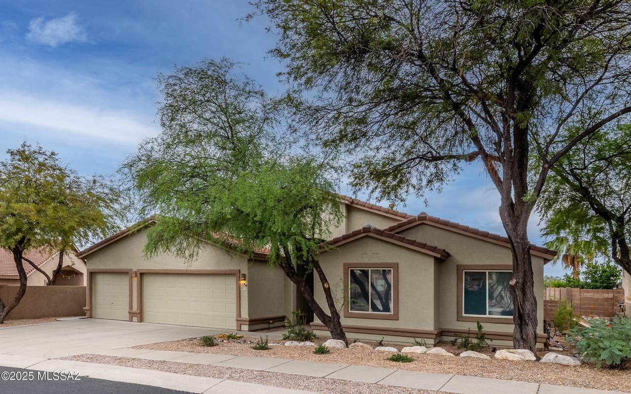 https://bt-photos.global.ssl.fastly.net/tucson/1280_boomver_2_22603801-2.jpg