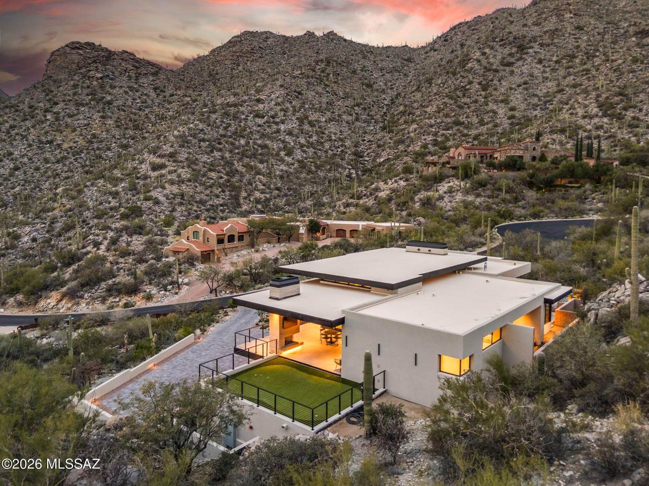 https://bt-photos.global.ssl.fastly.net/tucson/1280_boomver_3_22604237-2.jpg