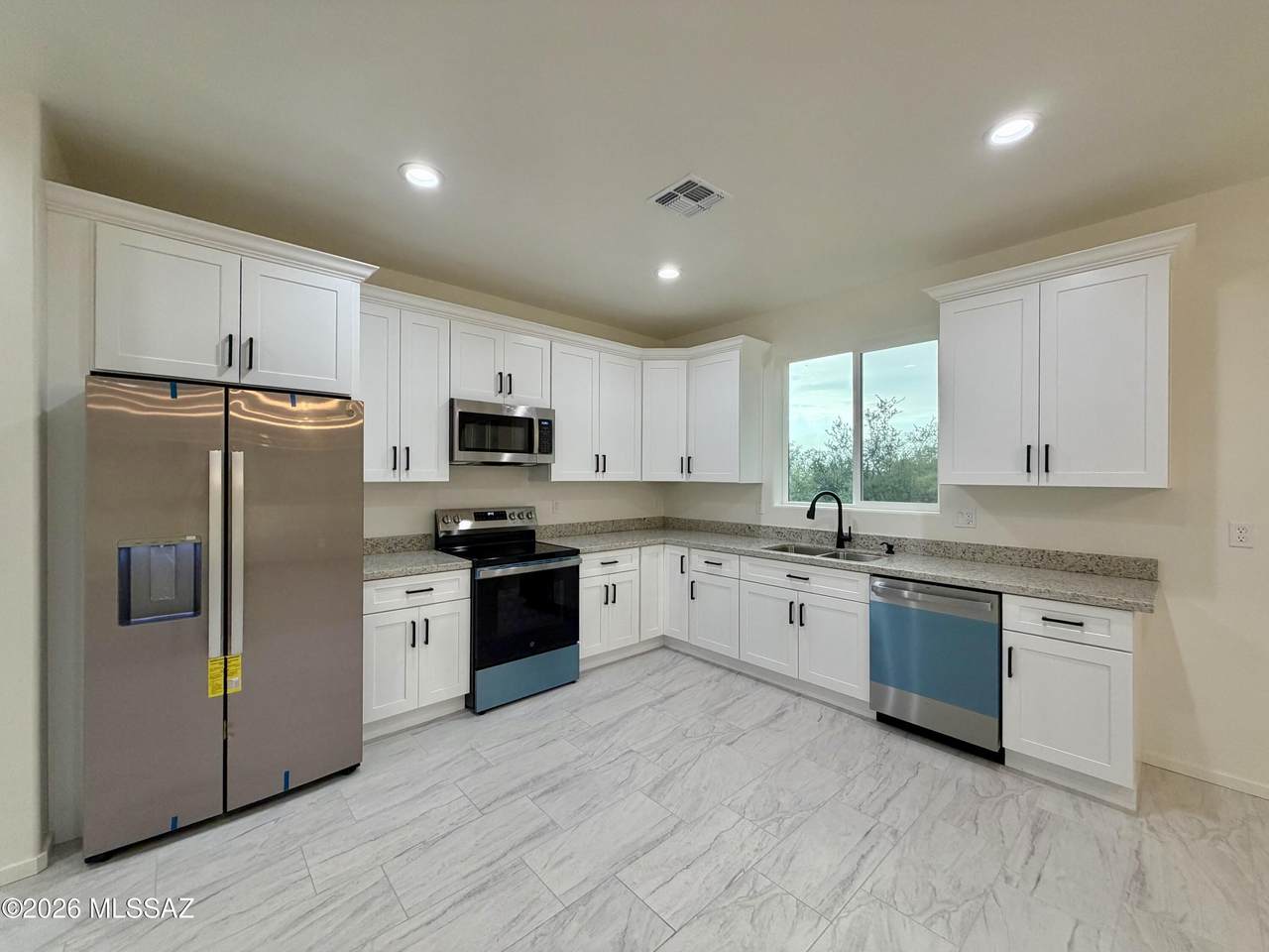 https://bt-photos.global.ssl.fastly.net/tucson/1280_boomver_3_22604502-2.jpg