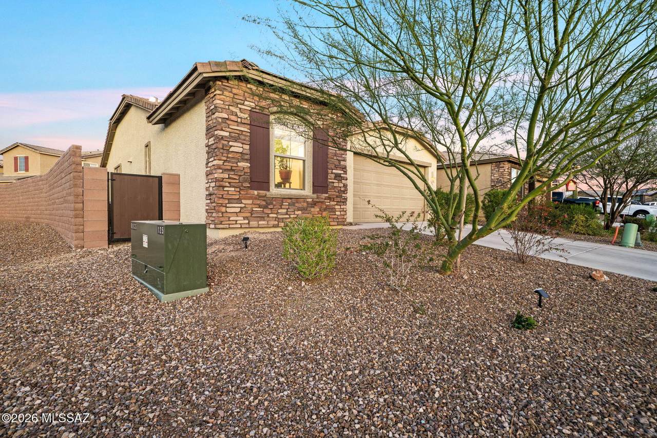 https://bt-photos.global.ssl.fastly.net/tucson/orig_boomver_2_22605843-2.jpg