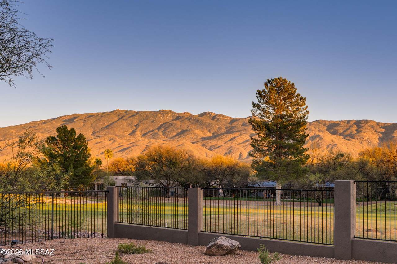 https://bt-photos.global.ssl.fastly.net/tucson/1280_boomver_3_22606706-2.jpg