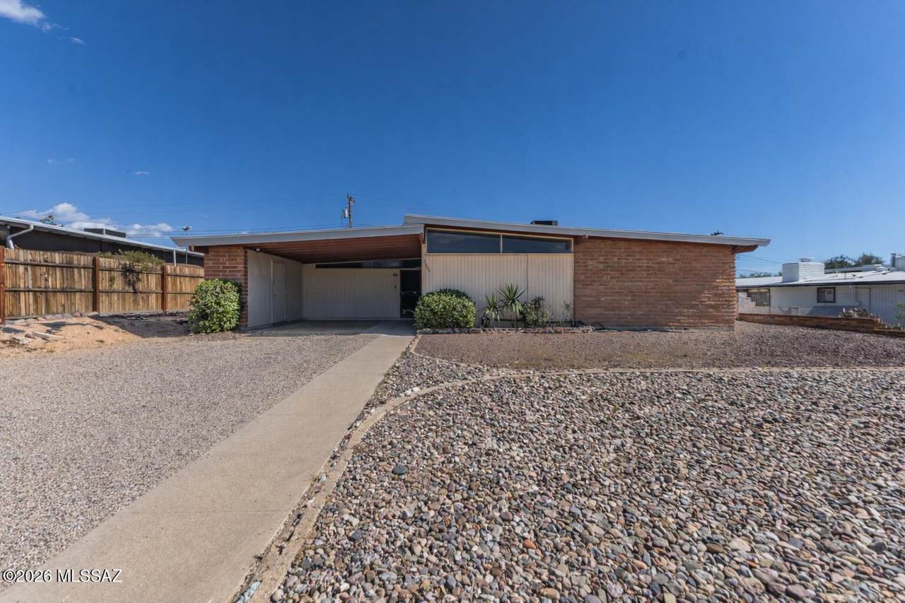 https://bt-photos.global.ssl.fastly.net/tucson/1280_boomver_3_22607951-2.jpg
