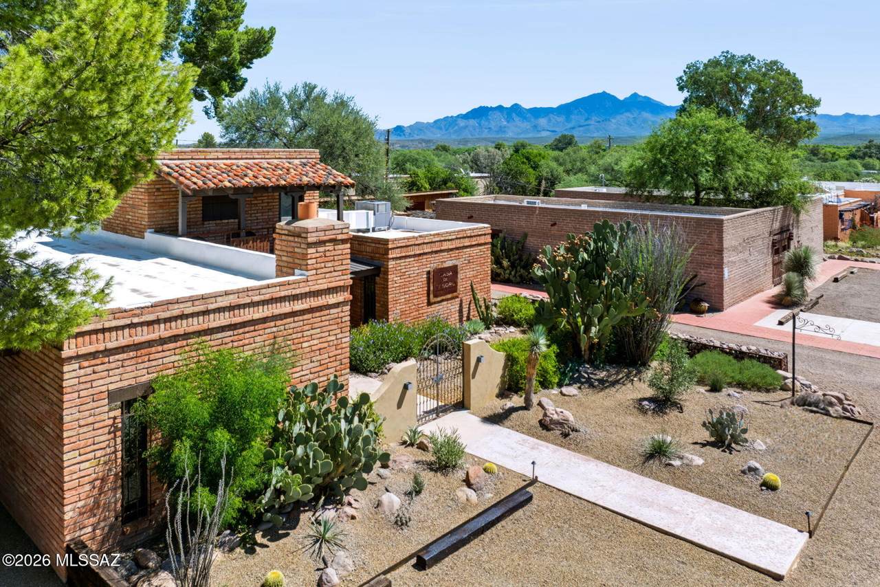 https://bt-photos.global.ssl.fastly.net/tucson/1280_boomver_3_22609018-2.jpg