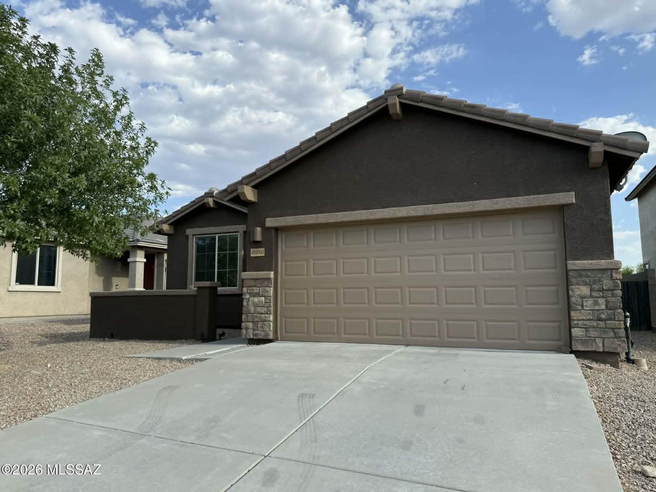 10450 Cutting Horse Drive - Photo 1