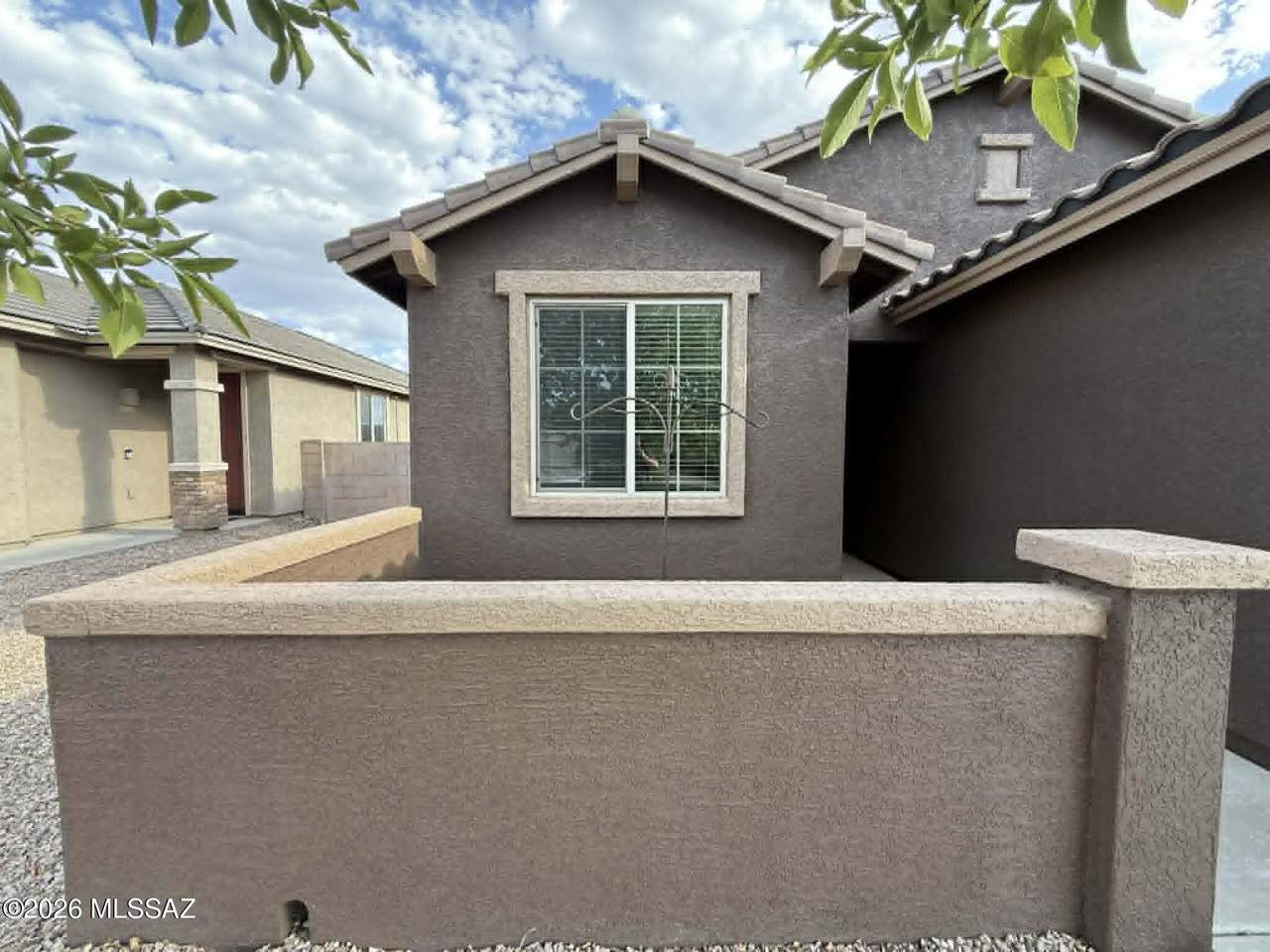 https://bt-photos.global.ssl.fastly.net/tucson/1280_boomver_3_22609403-2.jpg