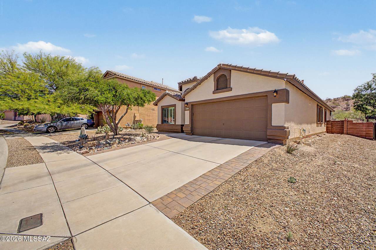 https://bt-photos.global.ssl.fastly.net/tucson/1280_boomver_2_22610465-2.jpg