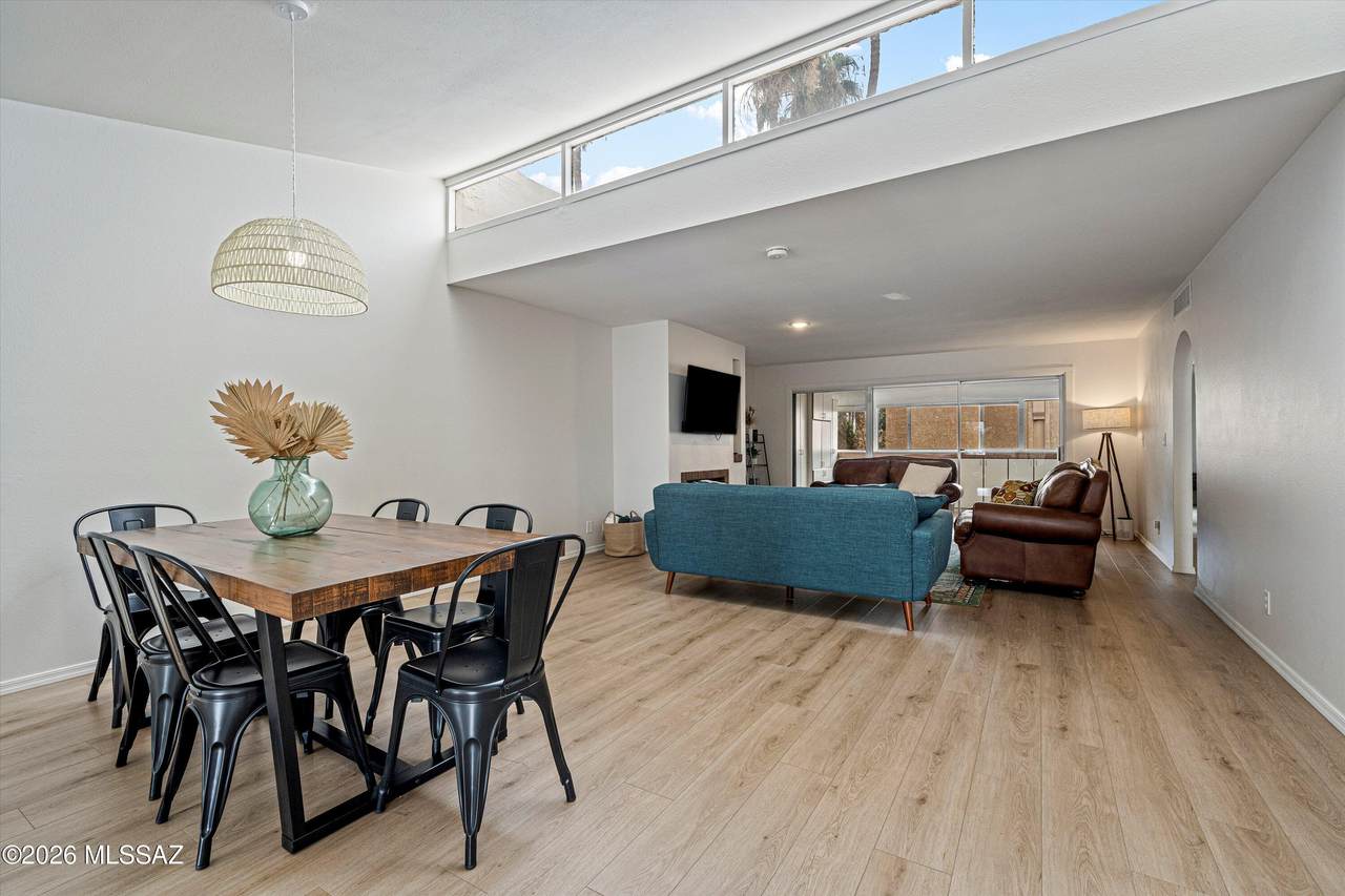 440 Dodge Boulevard - Photo 1