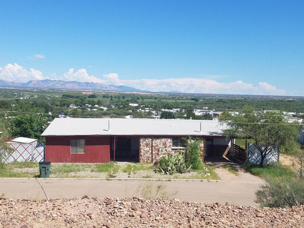 https://bt-photos.global.ssl.fastly.net/tucson/1280_boomver_3_22613811-2.jpg