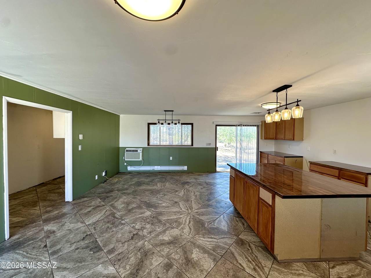 https://bt-photos.global.ssl.fastly.net/tucson/1280_boomver_3_22620784-2.jpg