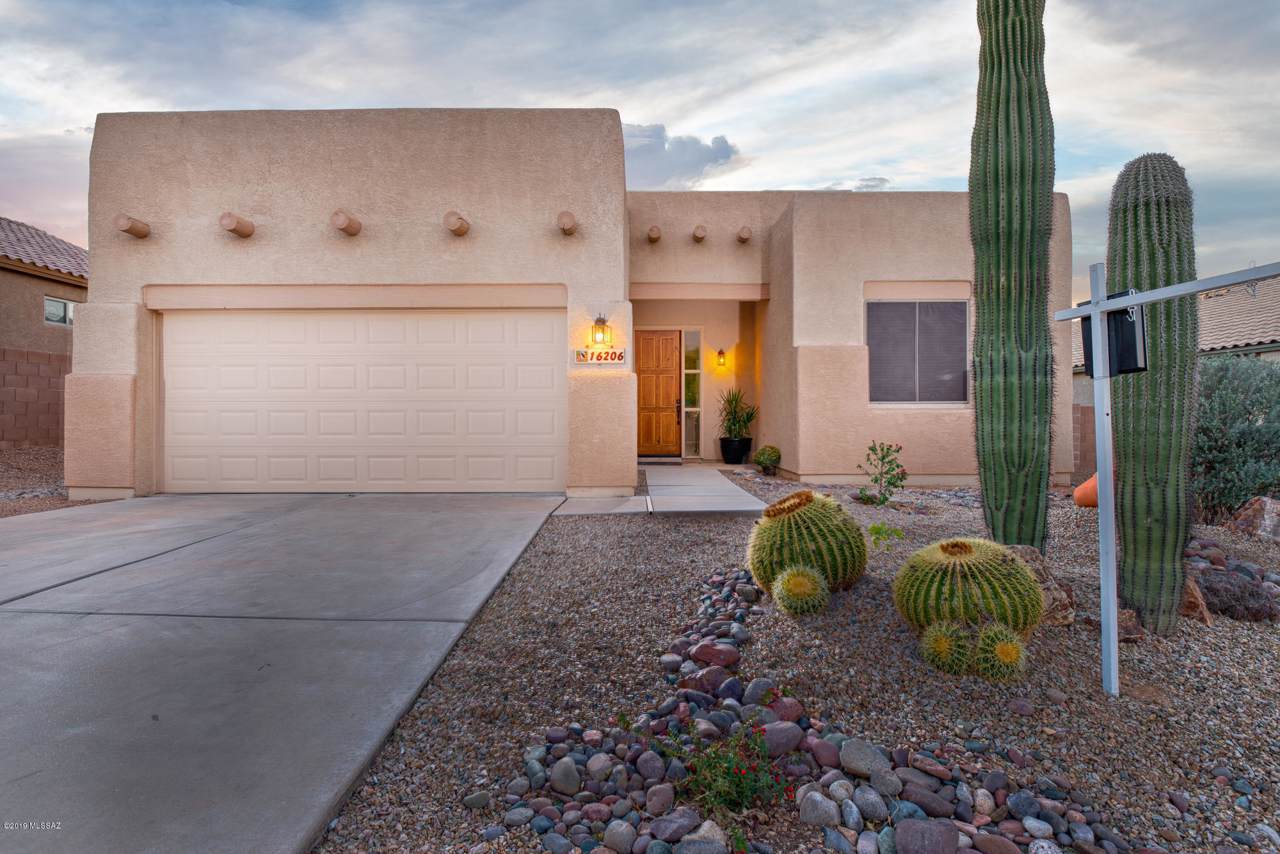 16206 Sheffield Drive - Photo 1
