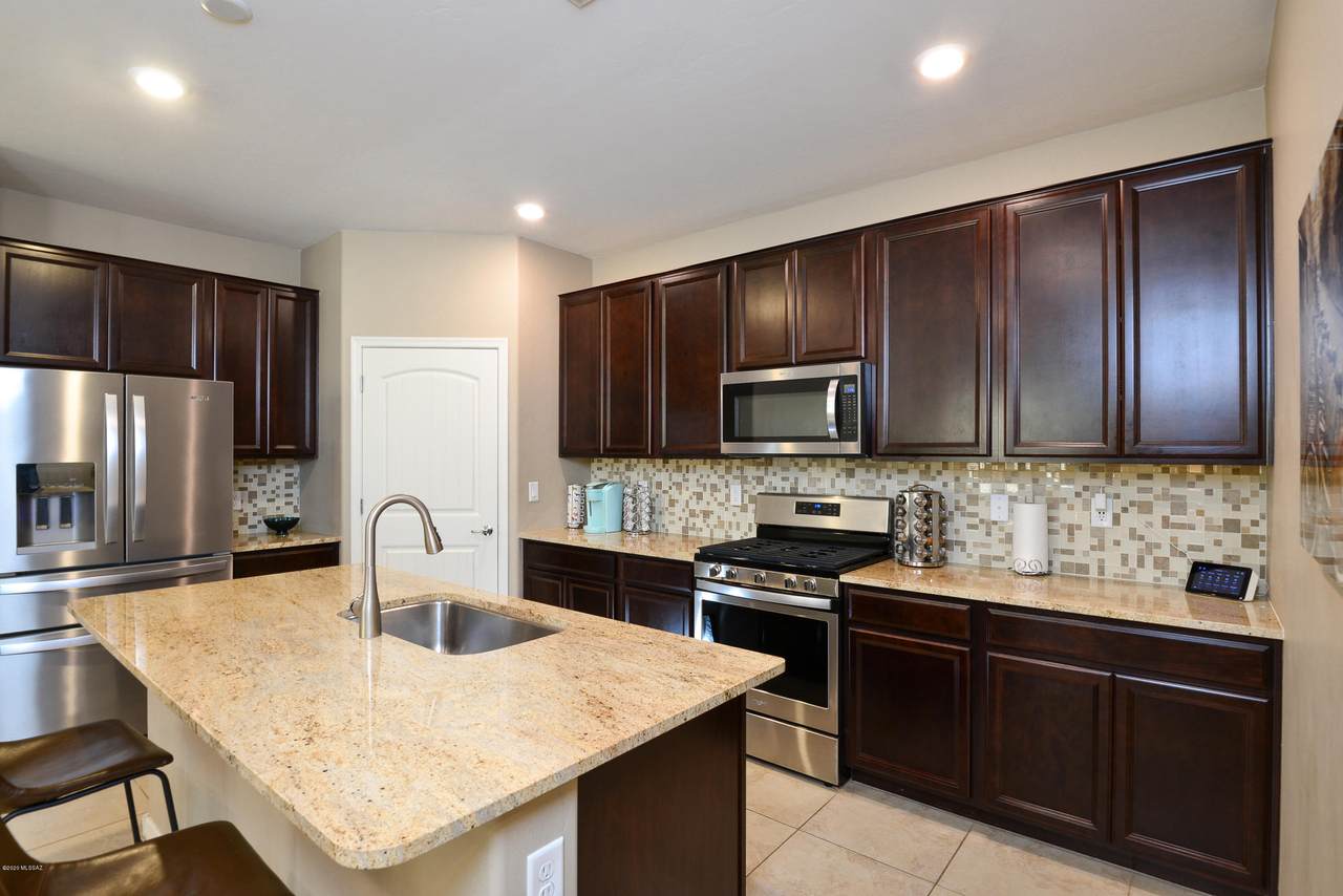 2122 Ephesus Court - Photo 1 2122 Ephesus Court - Photo 1