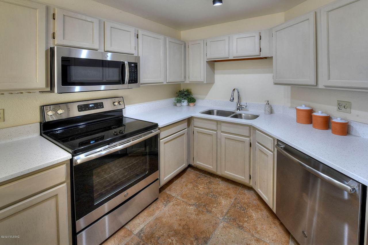 6655 Canyon Crest Drive - Photo 1 6655 Canyon Crest Drive - Photo 1