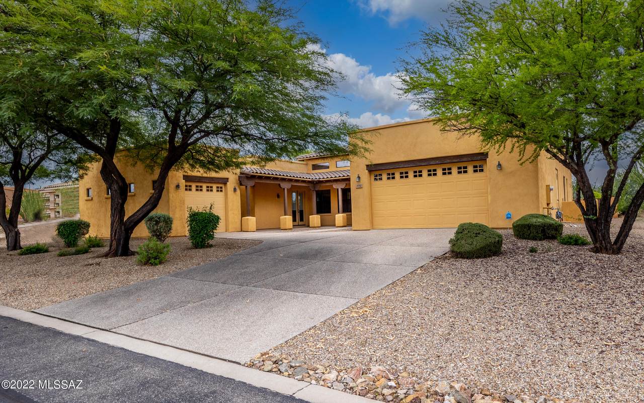 17112 Vanilla Peak Court - Photo 1