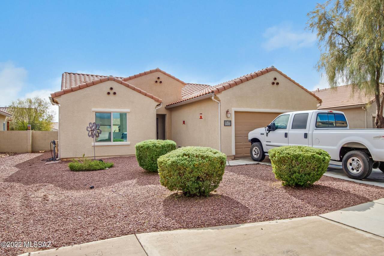 21277 Freedom Drive - Photo 1