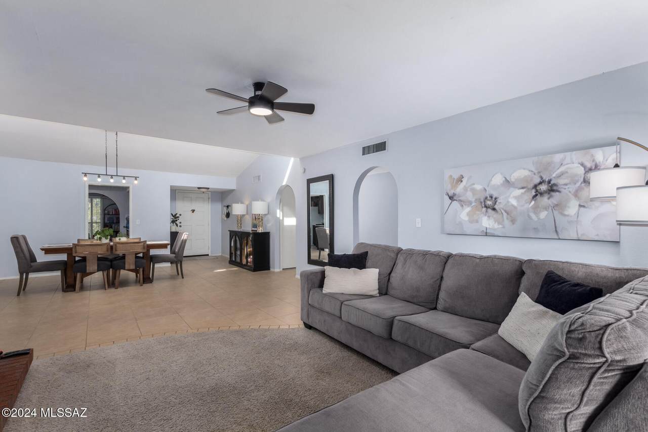 520 Dodge Boulevard - Photo 1