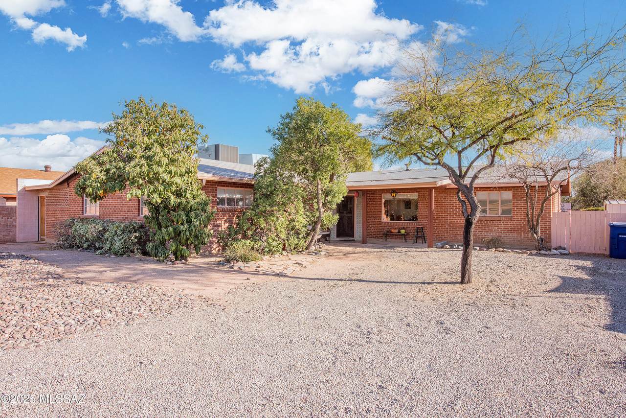 https://bt-photos.global.ssl.fastly.net/tucson/1280_boomver_5_22505932-2.jpg