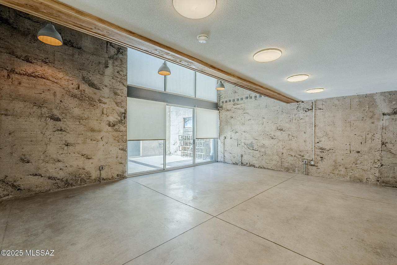 1001 17th Street - Photo 1