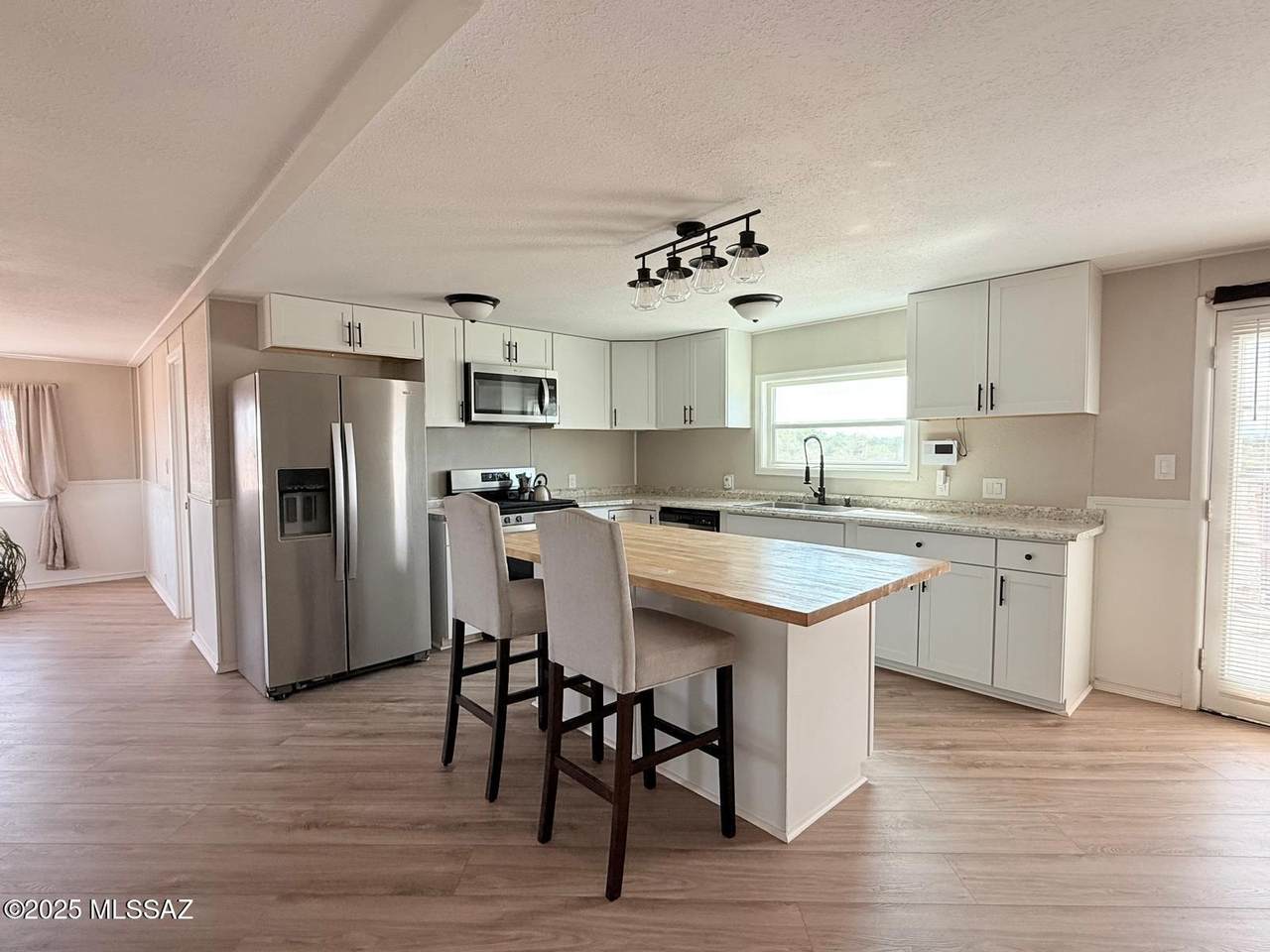 https://bt-photos.global.ssl.fastly.net/tucson/1280_boomver_4_22521560-2.jpg