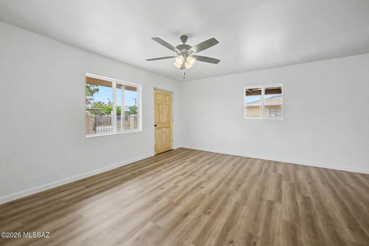 https://bt-photos.global.ssl.fastly.net/tucson/1280_boomver_4_22611568-2.jpg