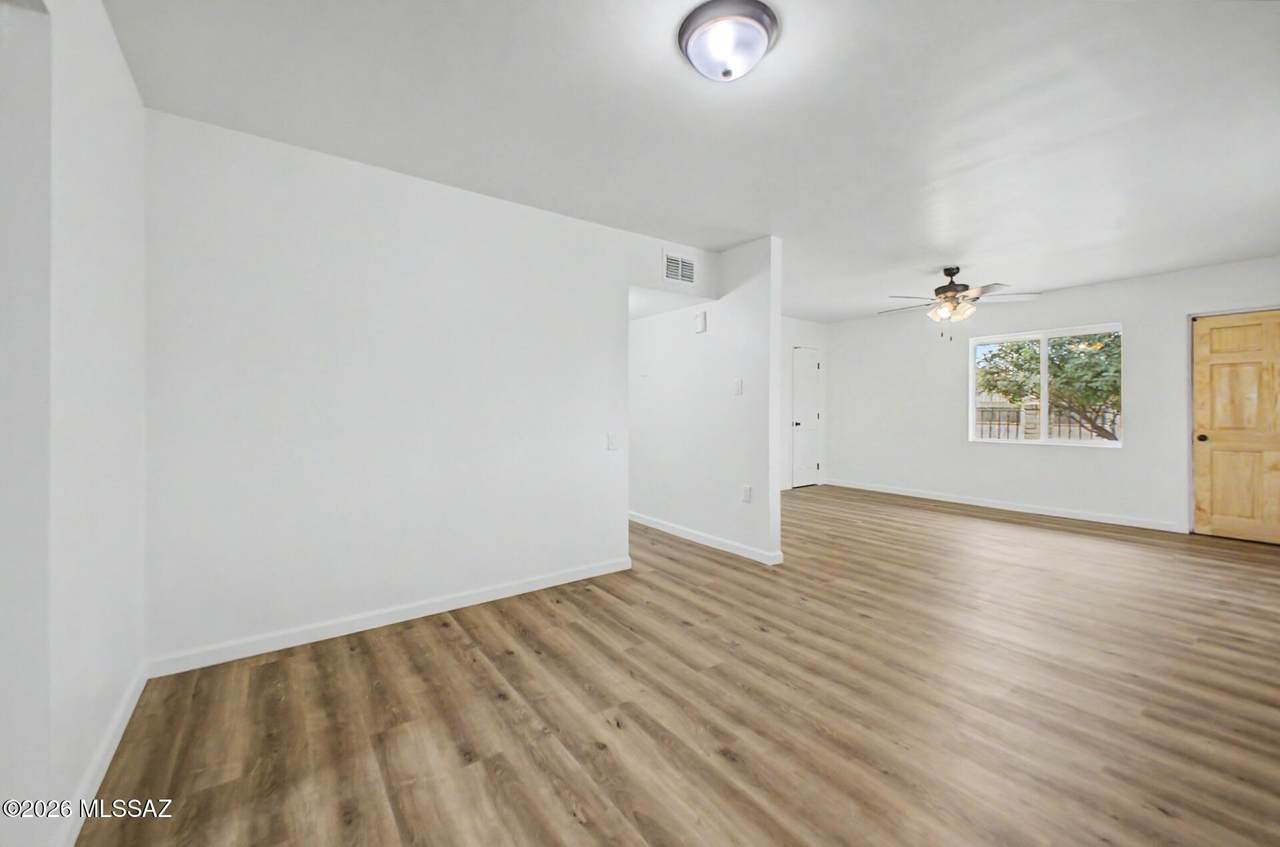 https://bt-photos.global.ssl.fastly.net/tucson/1280_boomver_4_22611568-2.jpg