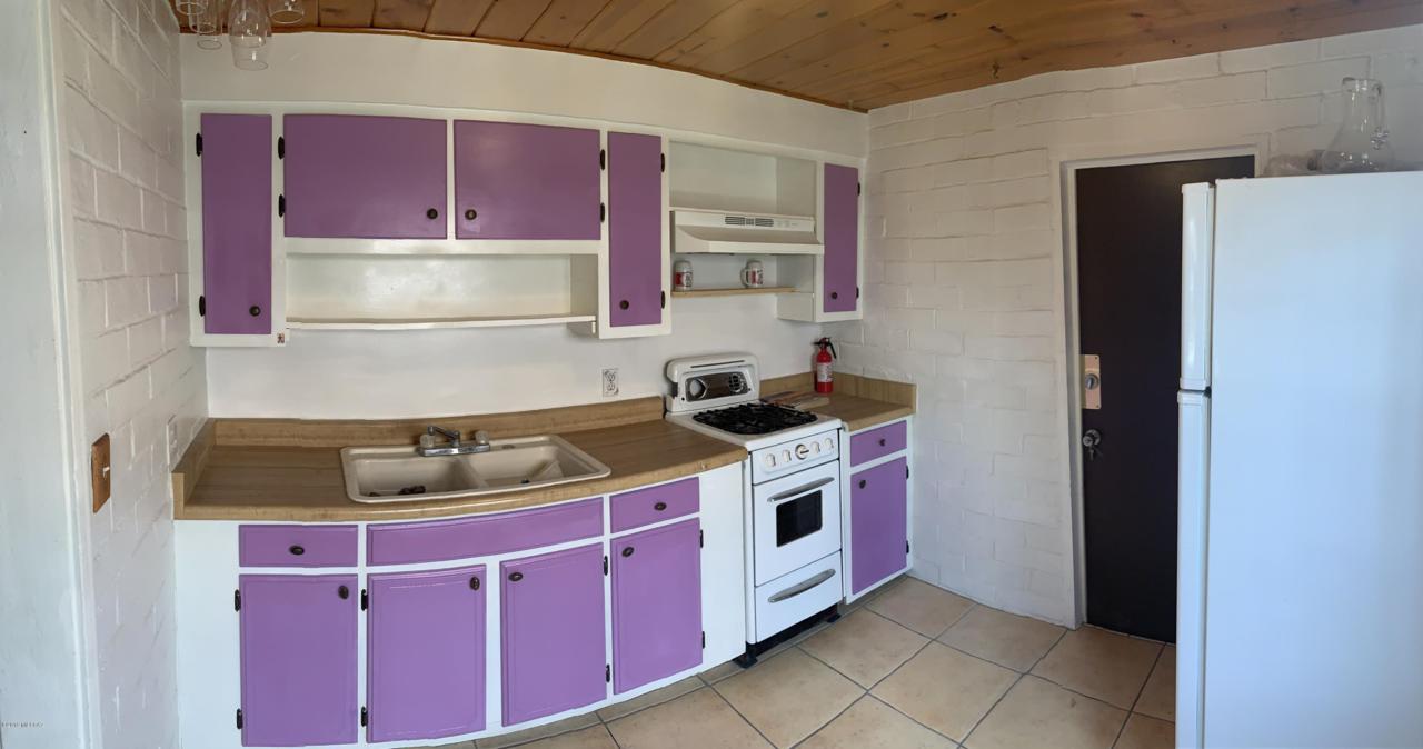 2025 Forgeus Avenue - Photo 1