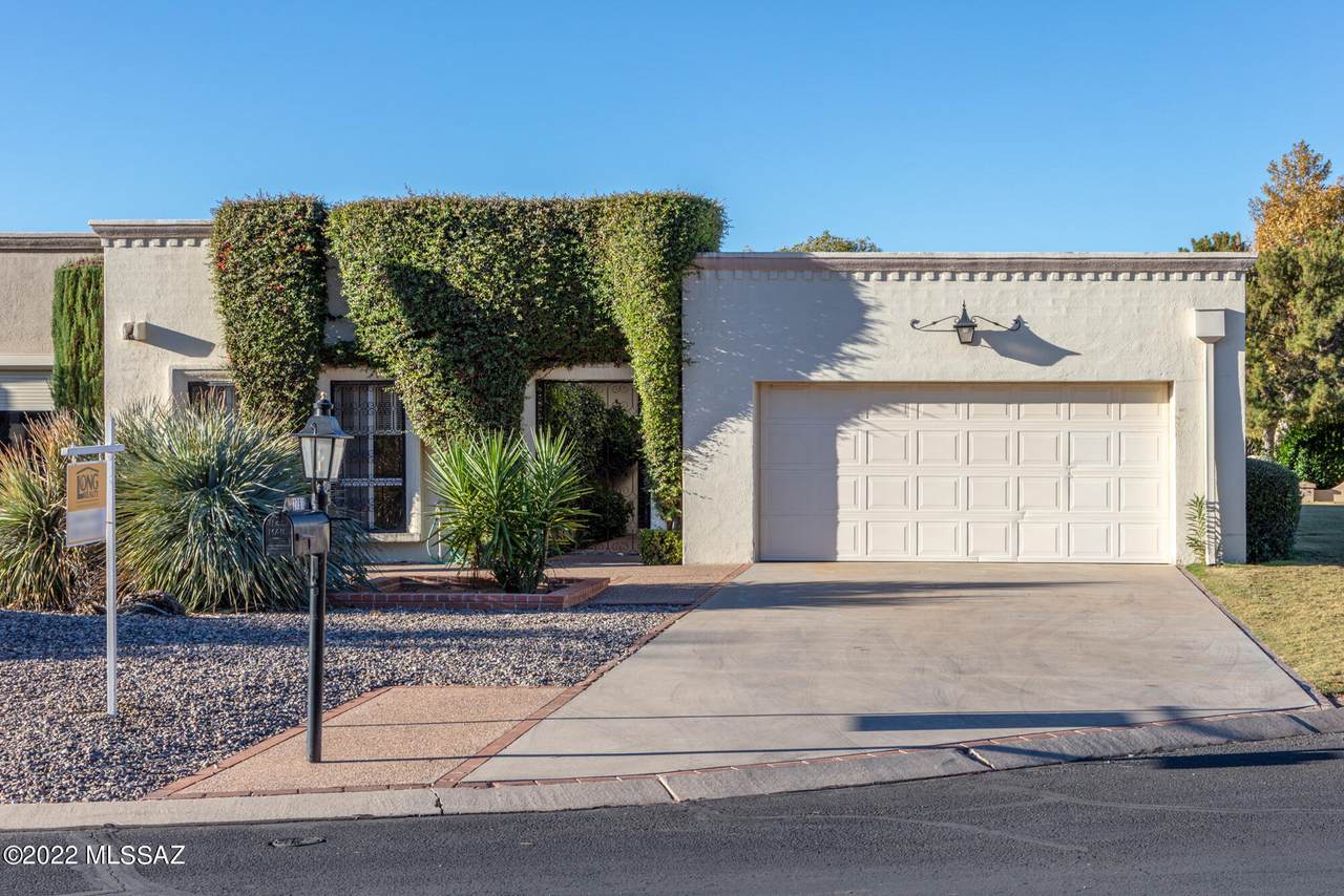 2791 Casas Circle - Photo 1