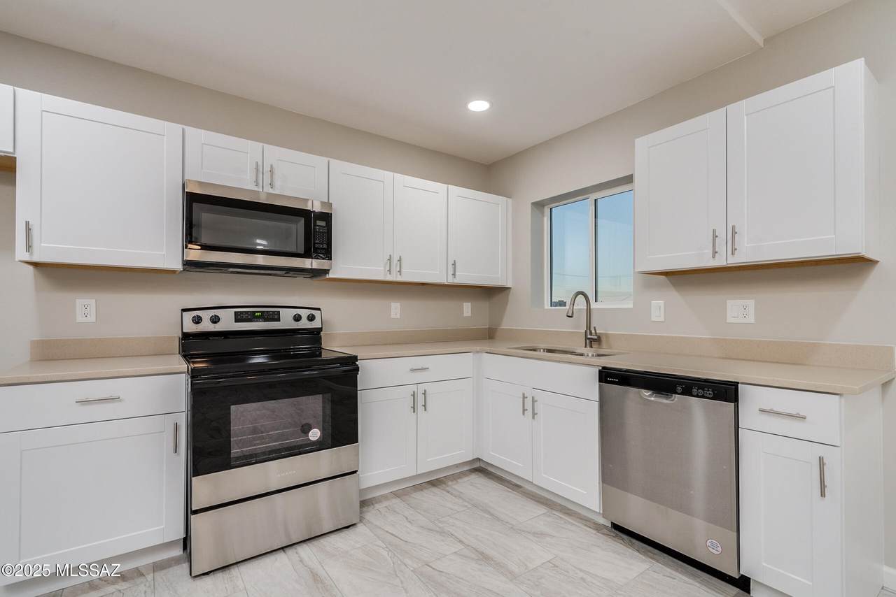 210 Elm Street - Photo 1