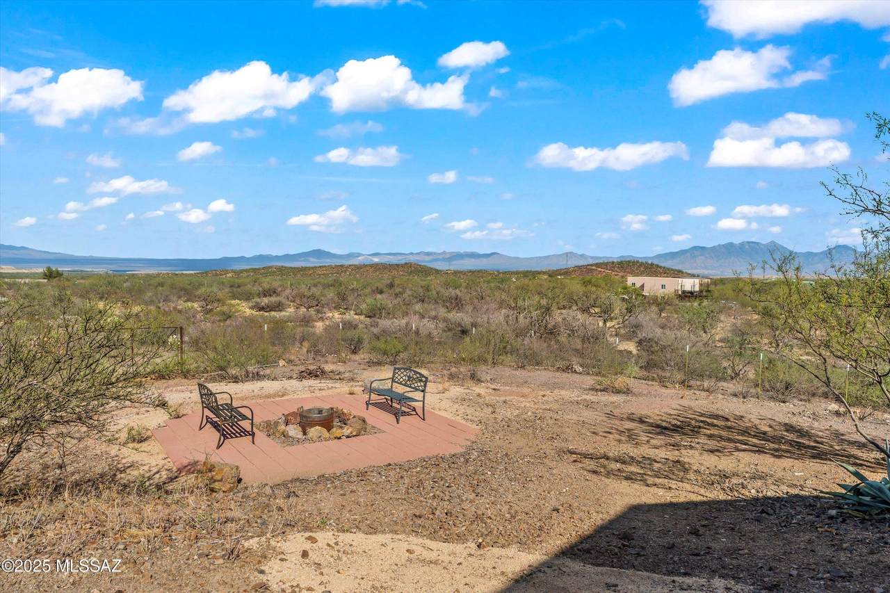 16705 Horse Hollow Trail - Photo 1