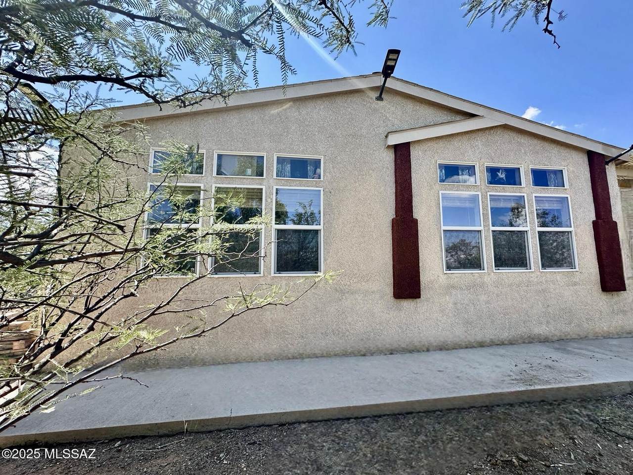 13401 Walts Way - Photo 1