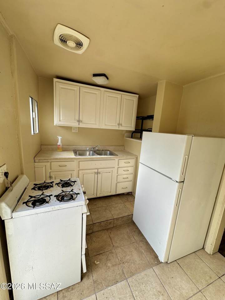 https://bt-photos.global.ssl.fastly.net/tucson/1280_boomver_5_22612759-2.jpg
