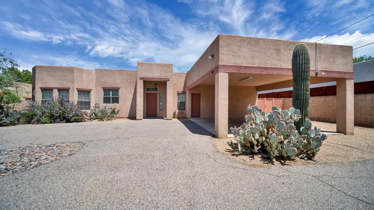 1120 Blacklidge Drive - Photo 1