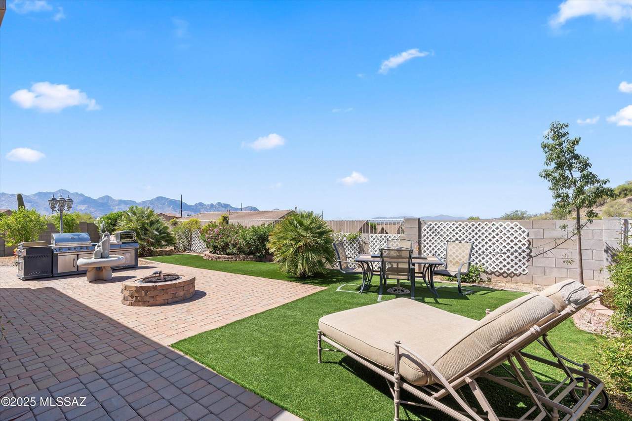 39930 Mountain Shadow Drive - Photo 1