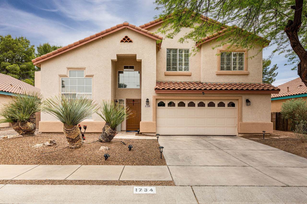 1734 Sandstone Ridge Drive - Photo 1