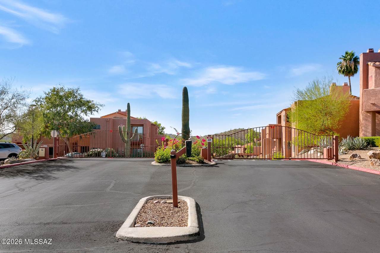 https://bt-photos.global.ssl.fastly.net/tucson/1280_boomver_7_22619603-2.jpg