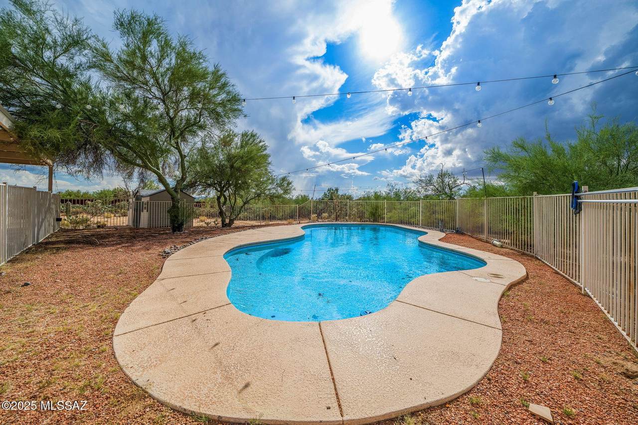 https://bt-photos.global.ssl.fastly.net/tucson/1280_boomver_8_22525517-2.jpg