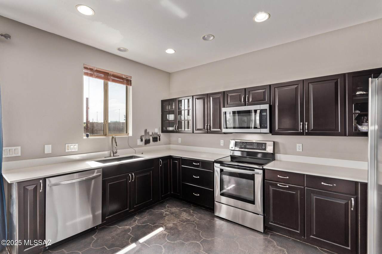 1275 Via Estrella Blanca - Photo 1