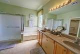 1004 Thornbush Place - Photo 32
