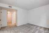 828 Langley Avenue - Photo 17