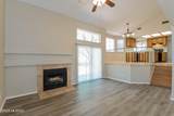 9585 Ashford Drive - Photo 4