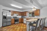 1911 Meadow Hills Drive - Photo 11