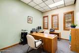 2826 Alvernon Way - Photo 14