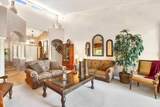 63696 Whispering Tree Lane - Photo 10