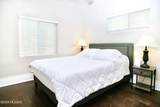 12 University Boulevard - Photo 10