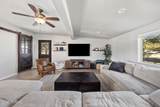 4723 Maddux Avenue - Photo 19