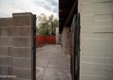 2866 Beverly Avenue - Photo 3