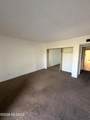 922 Chrysler Drive - Photo 16