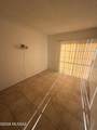 922 Chrysler Drive - Photo 3