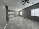 43 Lester Street - Photo 11