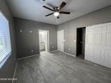43 Lester Street - Photo 2