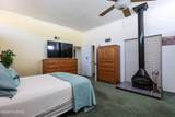 5702 Circle Z Street - Photo 21